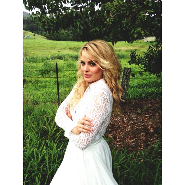 001.jpg 001.jpg